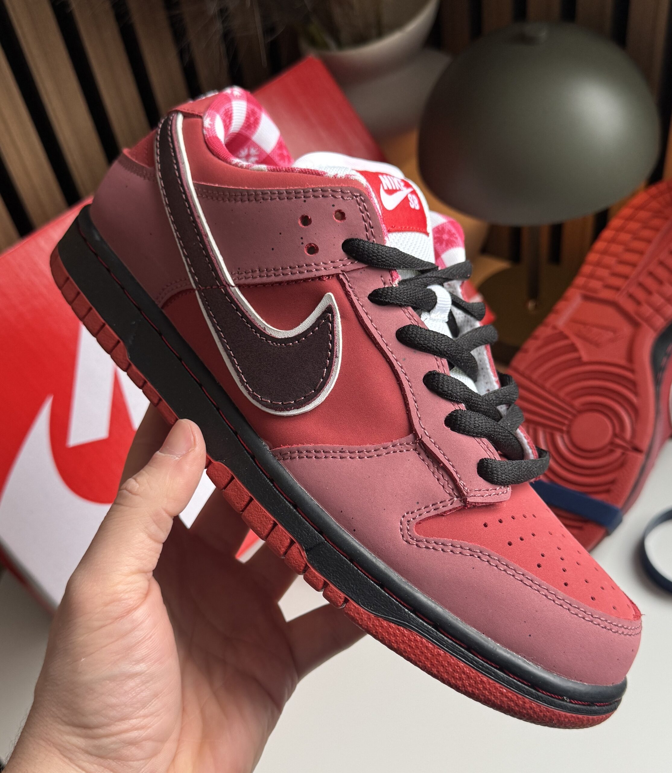 Nike SB Dunk Low Red Lobster