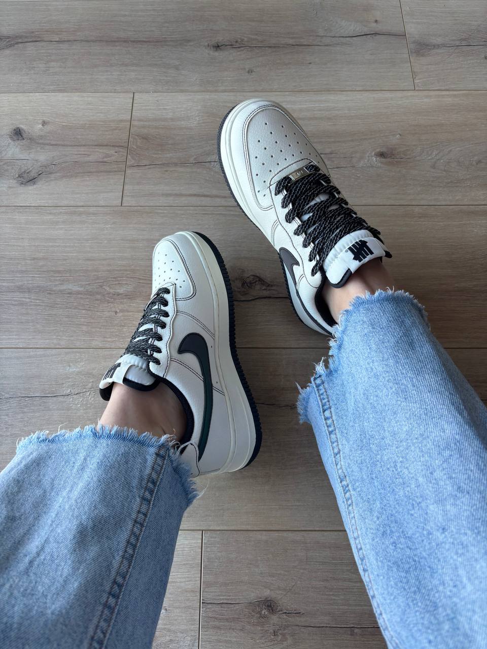 Nike Air Force 1 Low x Undefeated Beige Gradient - Зображення 3