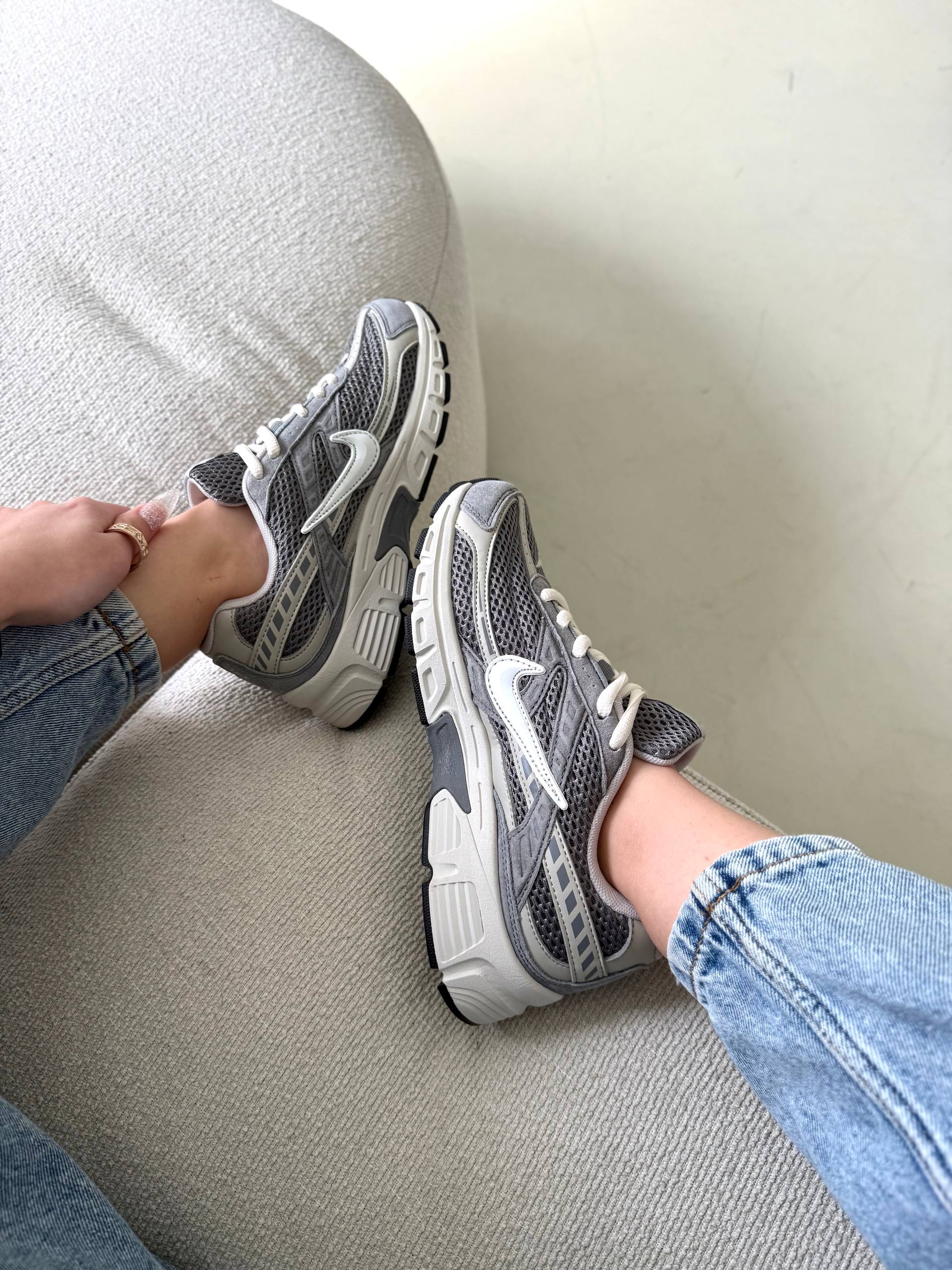 Nike Initiator Grey White - Зображення 3