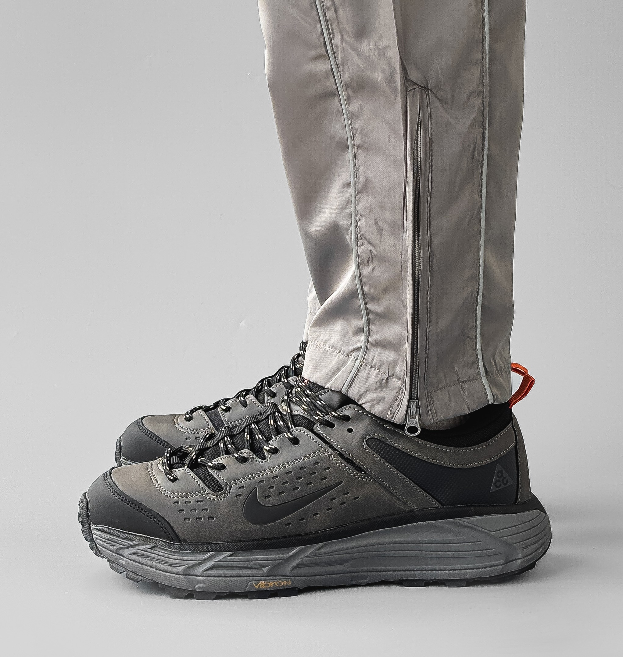 Nike ACG Running Grey Termo