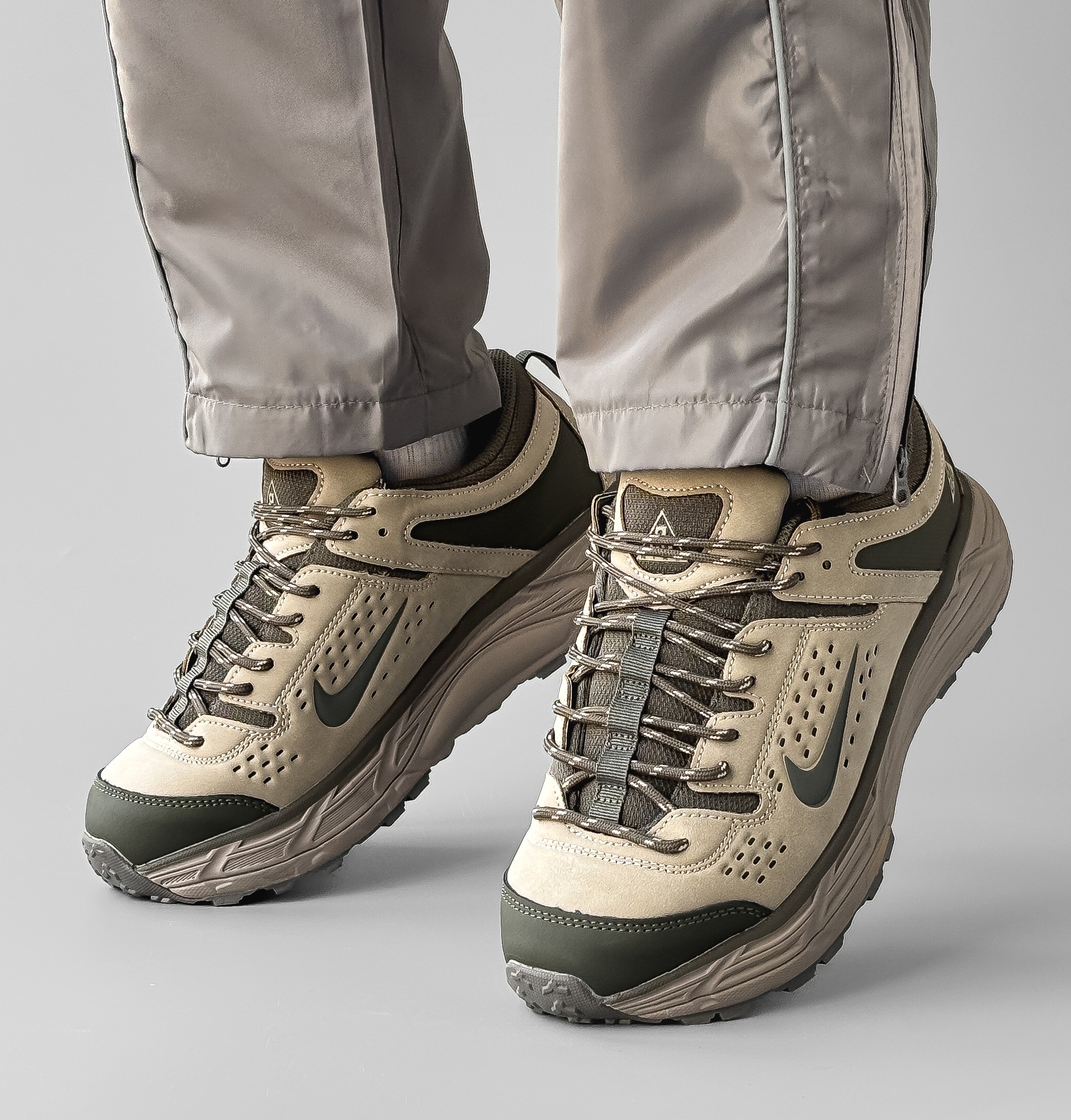 Nike ACG Running Beige Termo - Зображення 4