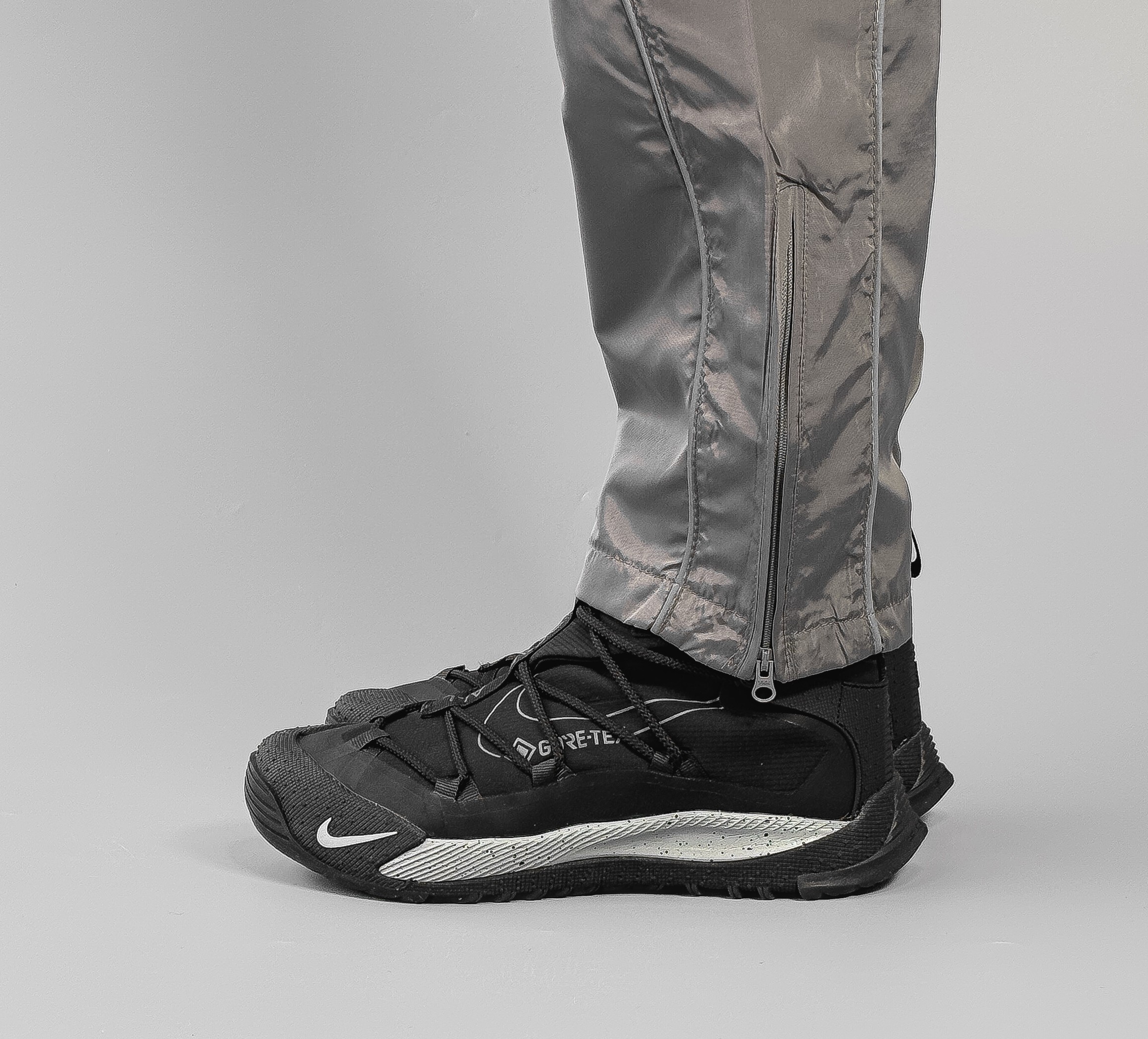 Nike ACG Air Terra Antarktik Fur Black/White