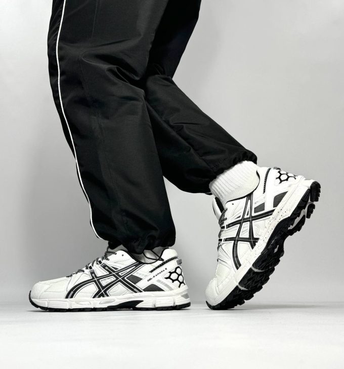Asics Gel-Kahana 8 White