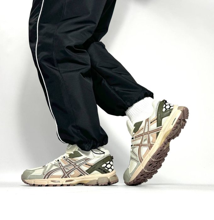 Asics Gel-Kahana 8 Marathon Pastel