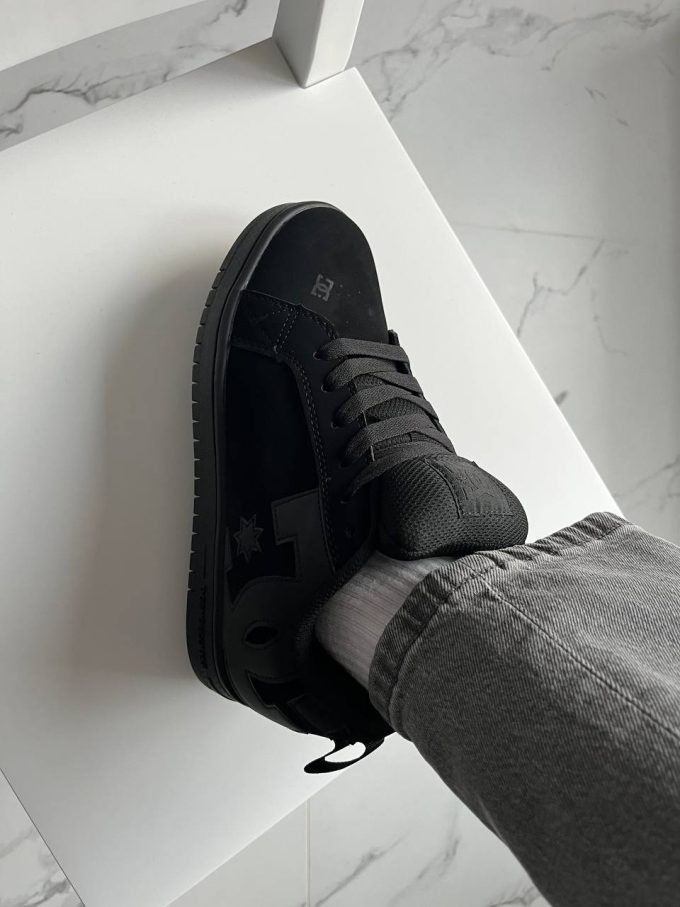DC Court Graffik All Black - Зображення 7