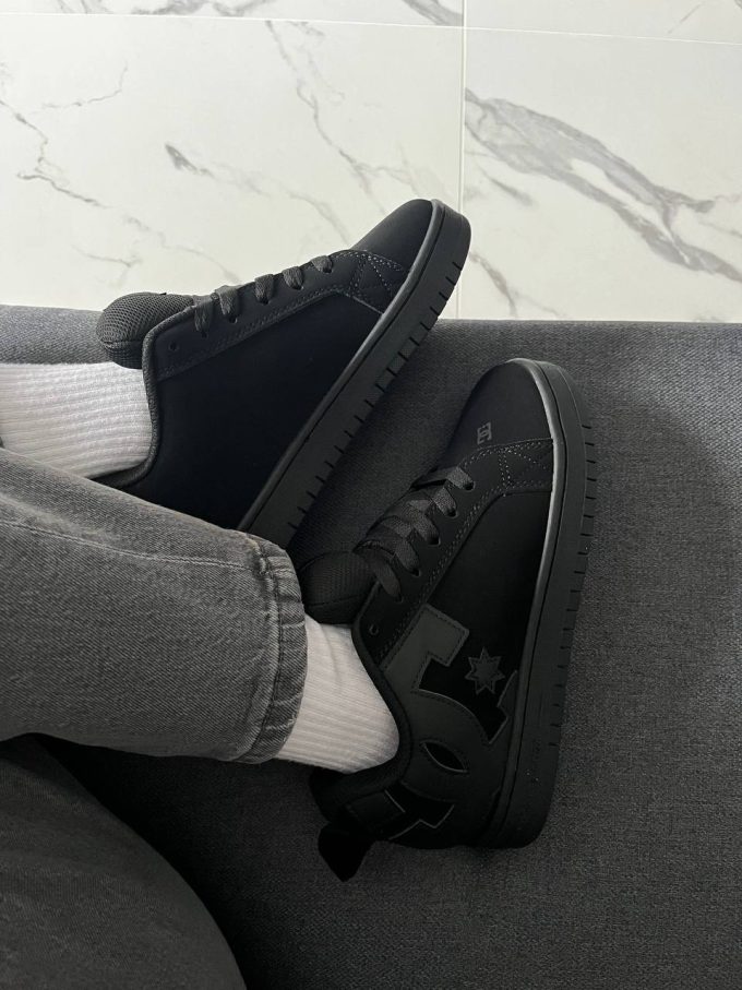 DC Court Graffik All Black - Зображення 9