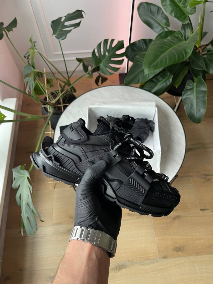 Dolce & Gabbana Space Black