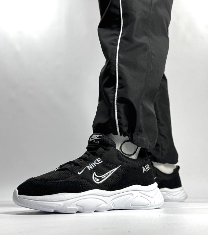 Nike Air Black White