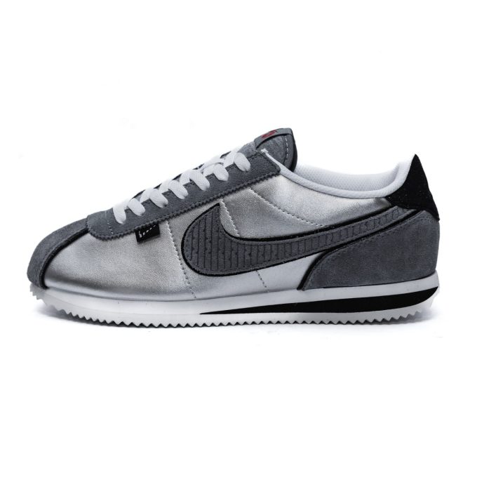 Nike Cortez
