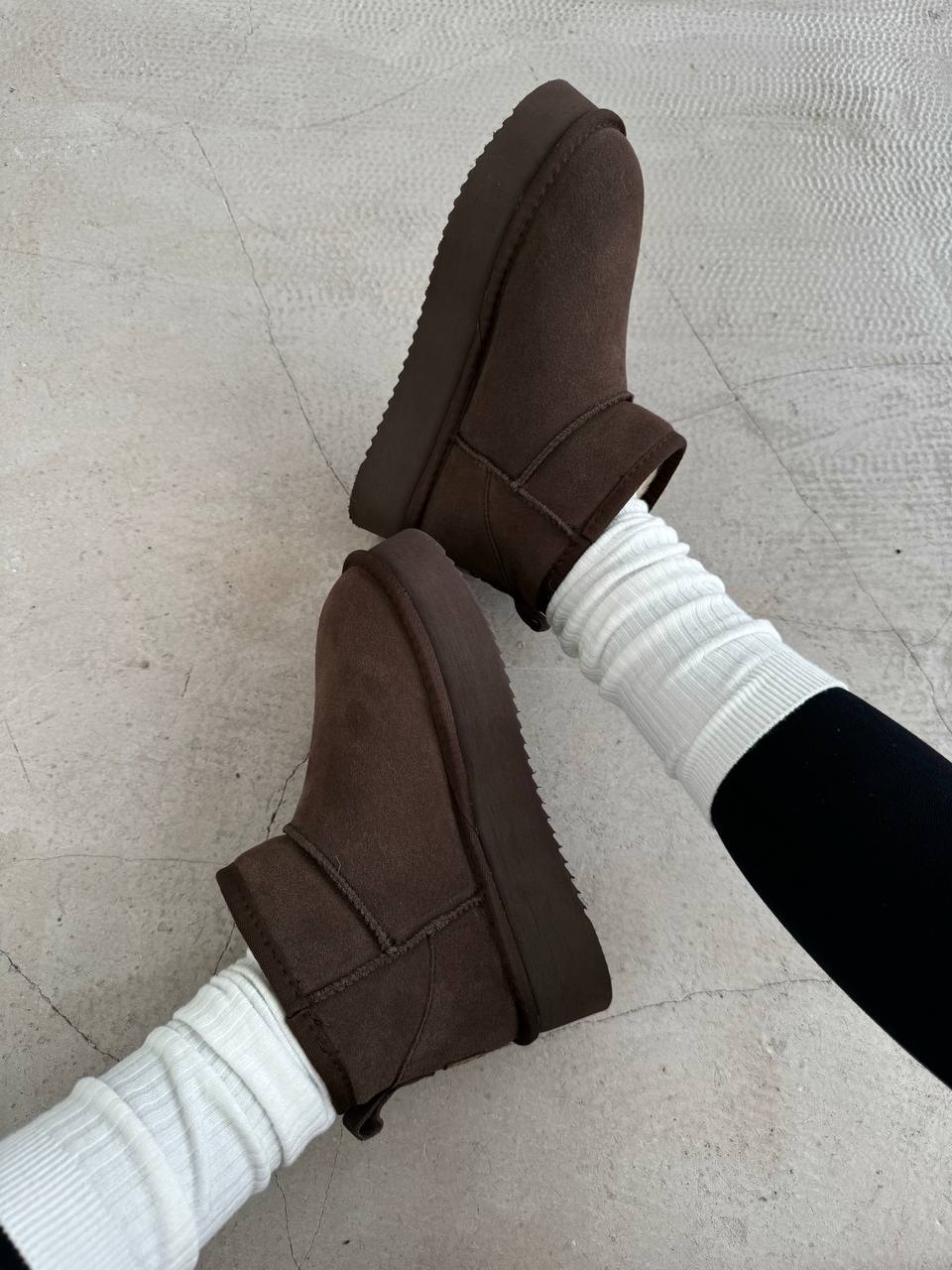 UGG Ultra Mini Platform Dark Chocolate Suede - Зображення 6