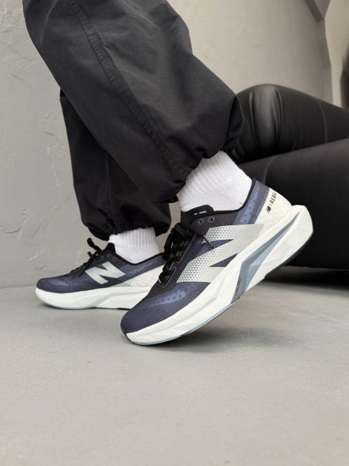 New Balance Fuelcell Rebel V4 Graphite Grey - Зображення 2