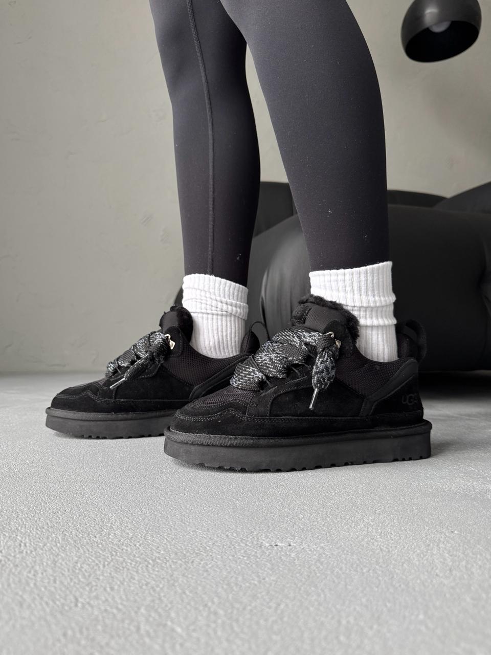 UGG Lowmel Black