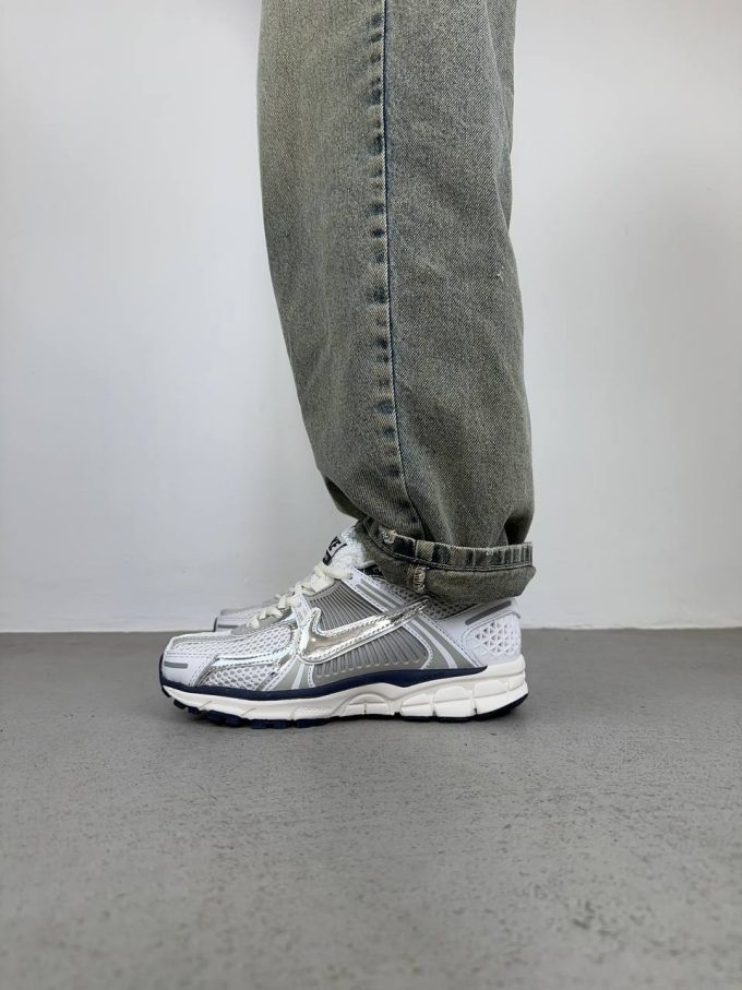 Nike Zoom Vomero 5 Photon Dust Metallic Silver