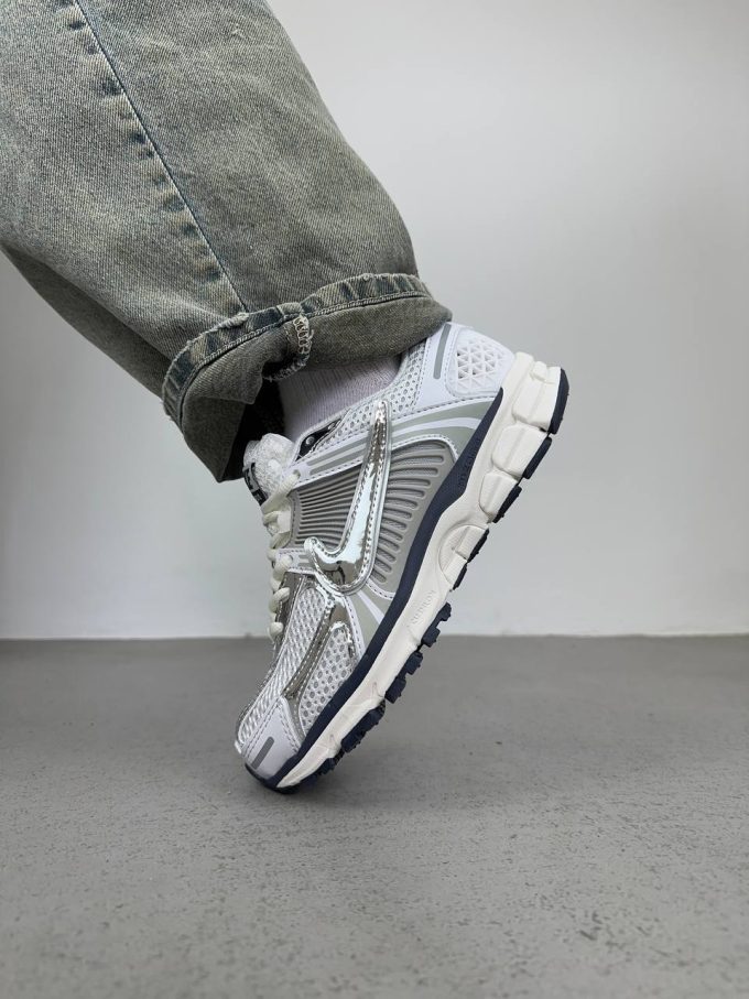 Nike Zoom Vomero 5 Photon Dust Metallic Silver - Зображення 3