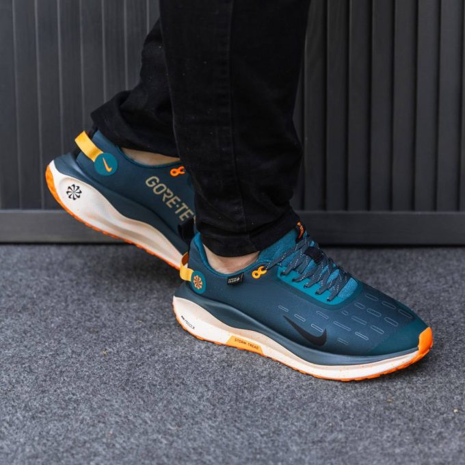 Nike Infinity Run 4 Gore-tex