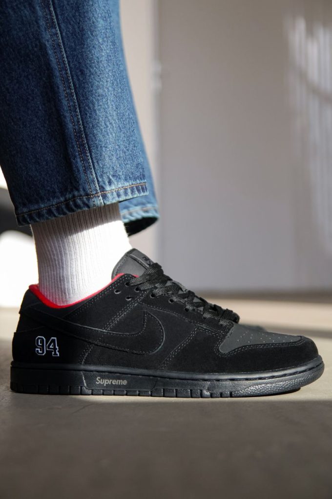 Supreme x Nike SB Dunk Low Black - Зображення 4