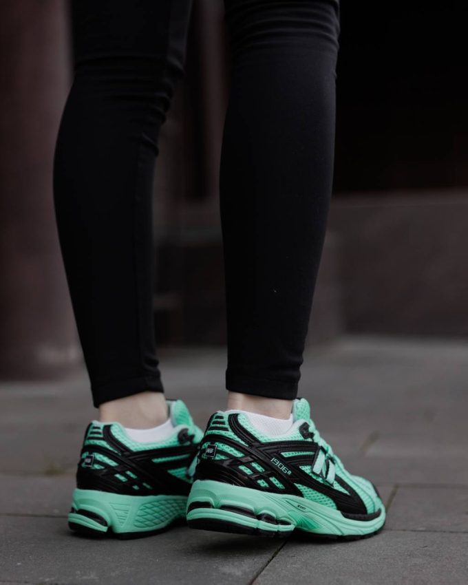 New Balance 1906D Mint Green Black - Зображення 4