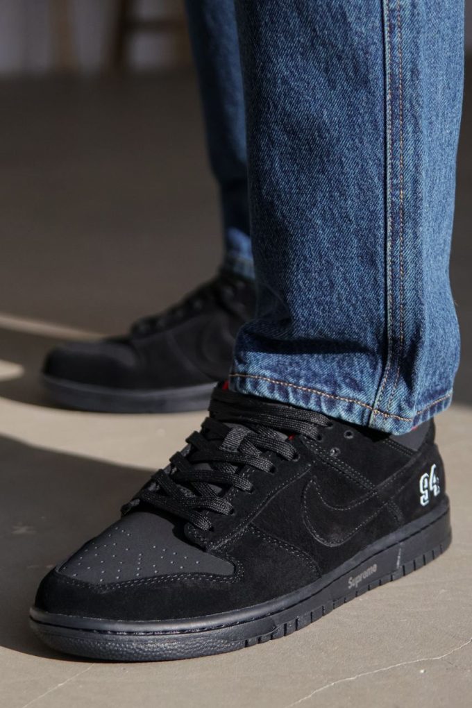 Supreme x Nike SB Dunk Low Black - Зображення 3