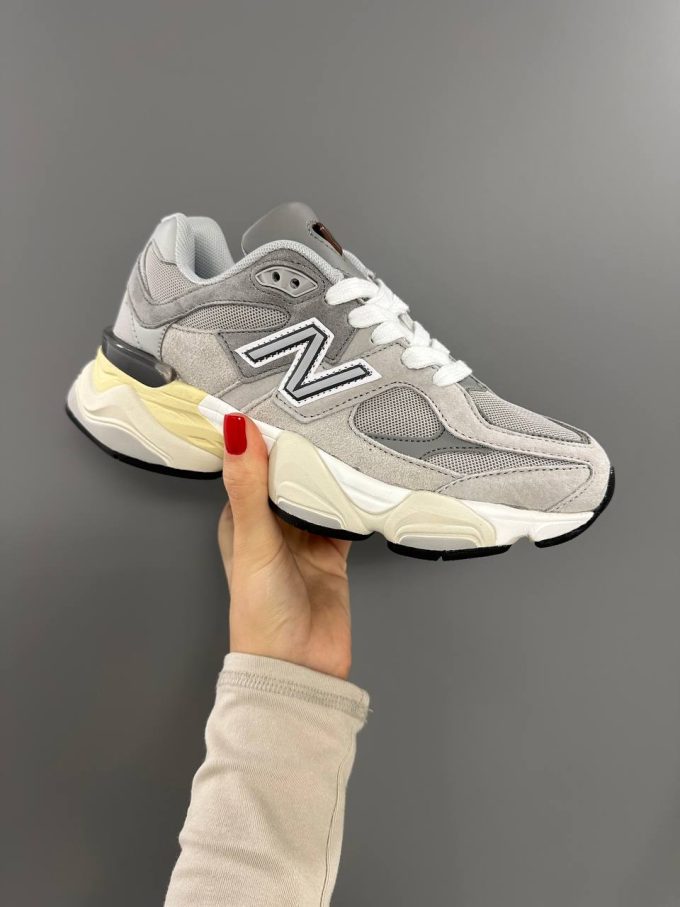 New Balance 9060 Grey Beige