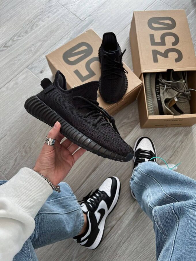Adidas Yeezy Boost 350 V2 Onyx