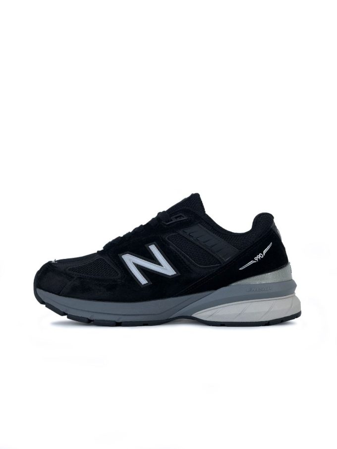 New Balance 990v5 Black