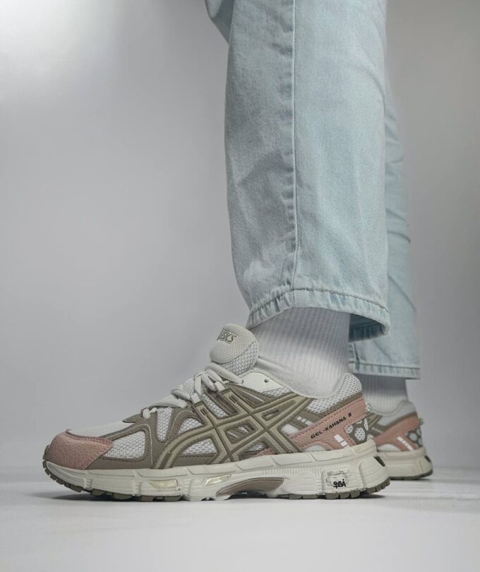 Asics Gel-Kahana 8 Beige Pin