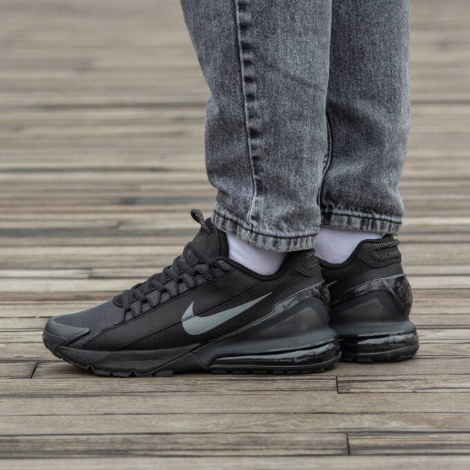 Nike Air Max Pulse Roam  Balck Grey