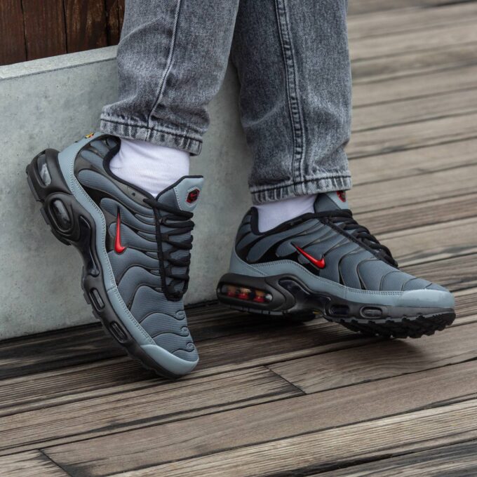 Nike Air Max Tn Plus  Black Grey Red - Зображення 2