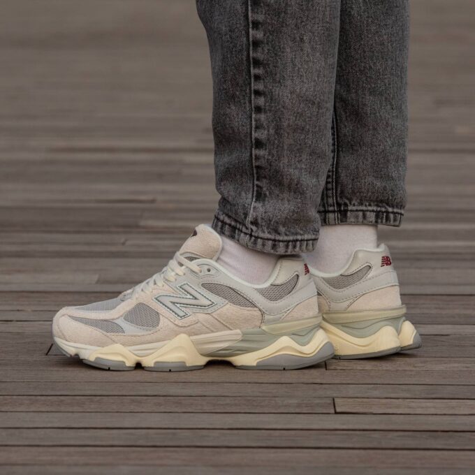 New Balance 9060 Grey