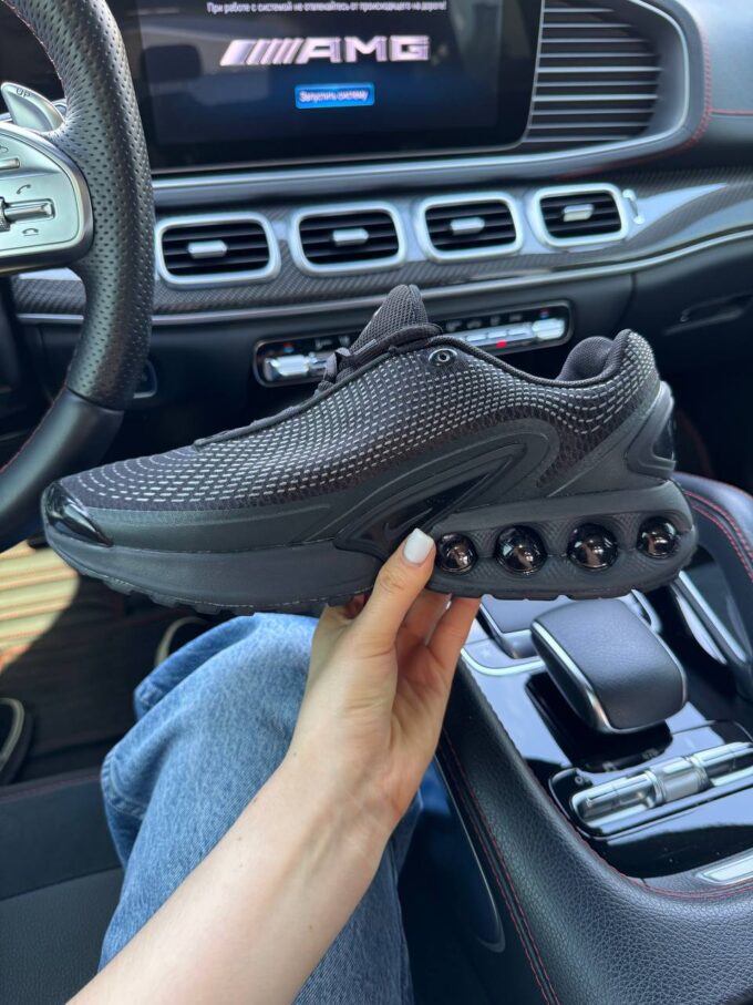 Nike Air Max DN Triple Black - Зображення 2