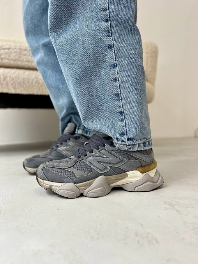 New Balance 9060 Grey