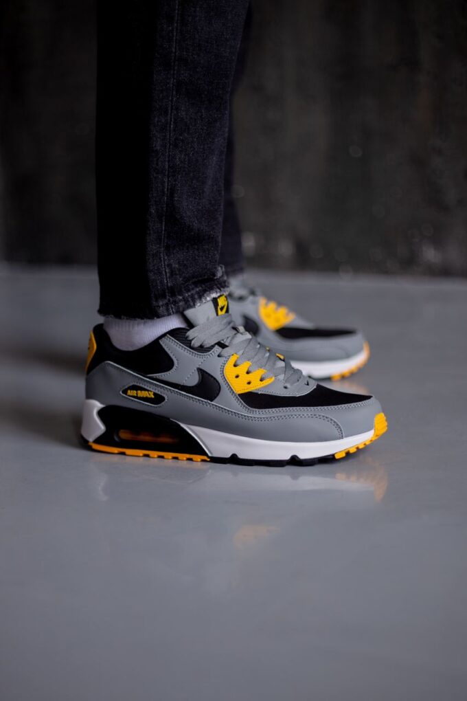 Nike Air Max 90 Classic Batman