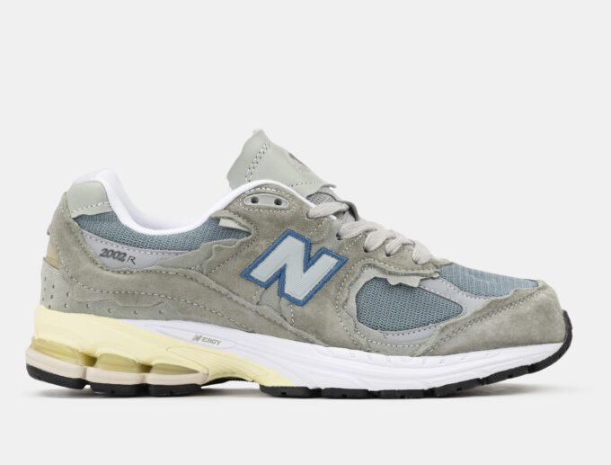 New Balance 2002R Khaki