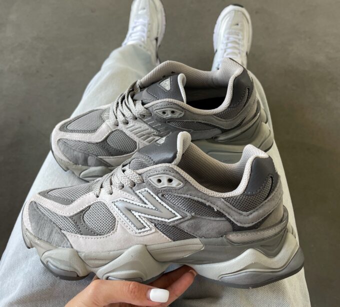 New Balance 9060 Grey