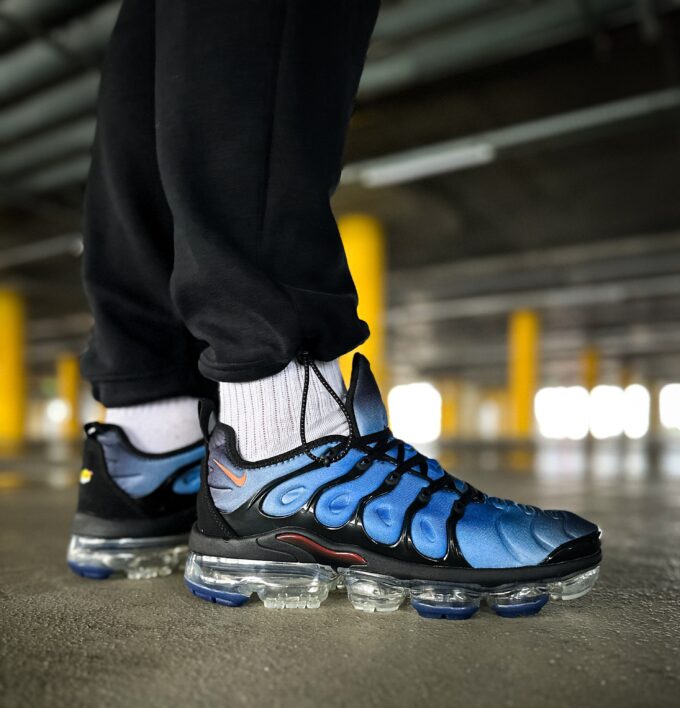 Nike Air Vapormax Plus Retro Knicks Blue Black Orange