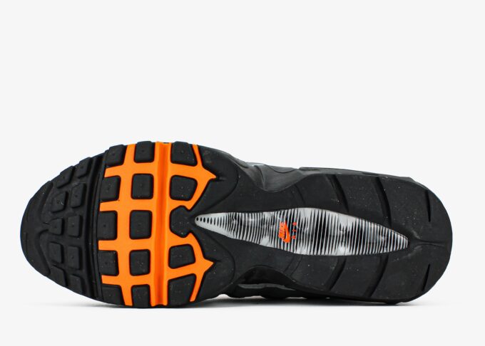 Nike Air Max 95 Black Hyper Crimson - Зображення 6