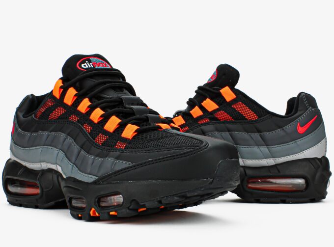 Nike Air Max 95 Black Hyper Crimson - Зображення 5