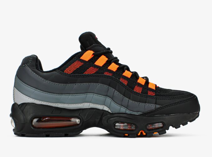 Nike Air Max 95 Black Hyper Crimson - Зображення 2