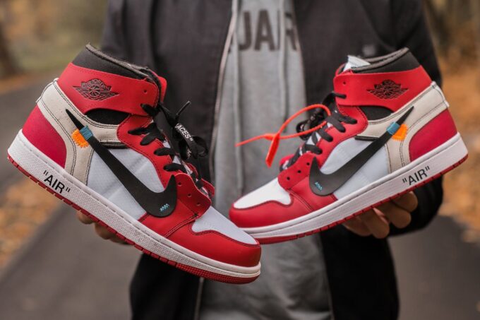 Air Jordan Retro 1 x Off White - Зображення 6