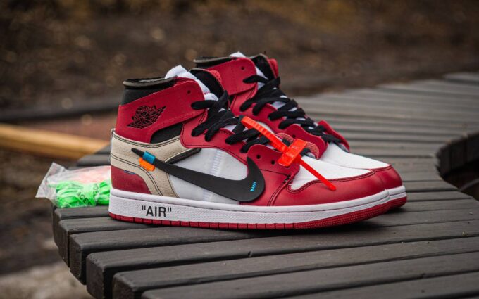 Air Jordan Retro 1 x Off White - Зображення 8