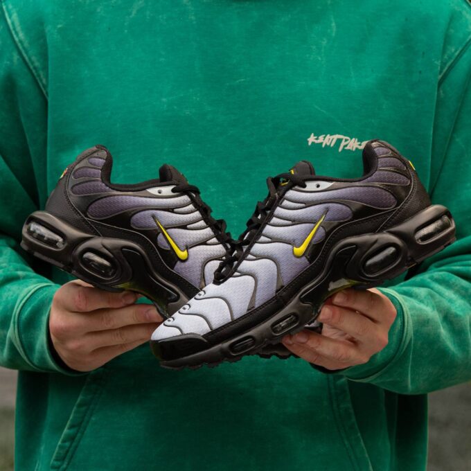Nike Air Max Tn Plus  Black White Yellow - Зображення 4