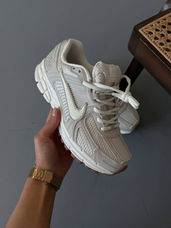 Nike Zoom Voomero 5 Cream Beige