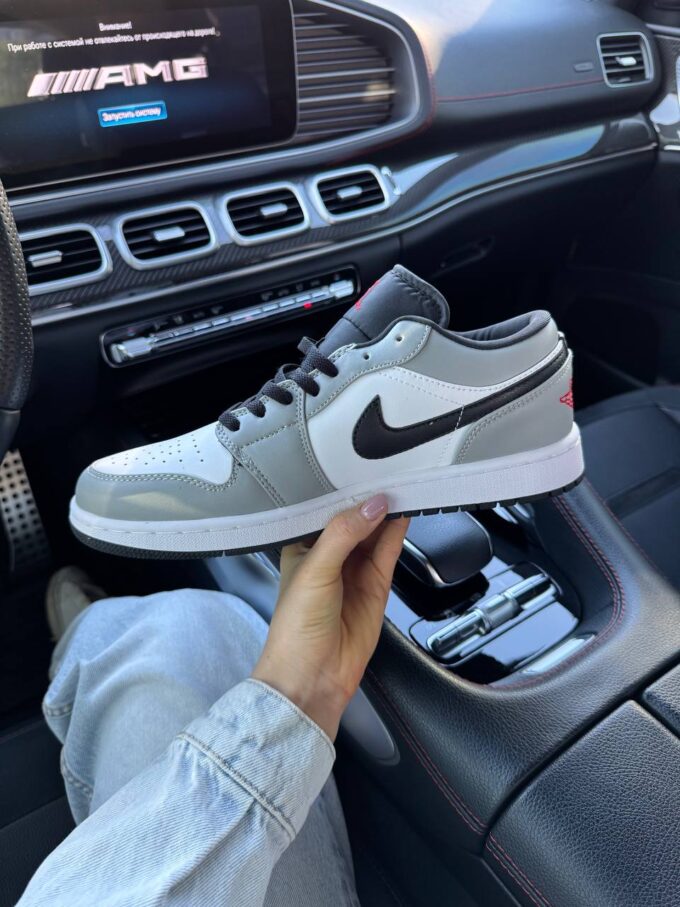 Nike Air Jordan 1 Low Light Smoke Grey - Зображення 2