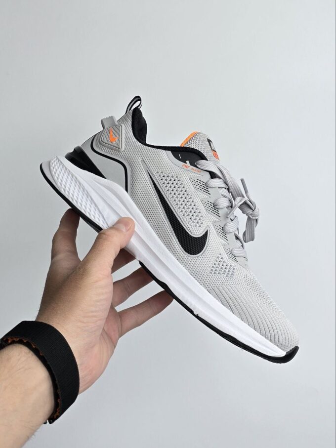 Nike Air Zoom Light Grey