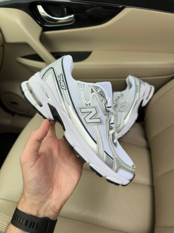 New Balance 740 Silver Blue