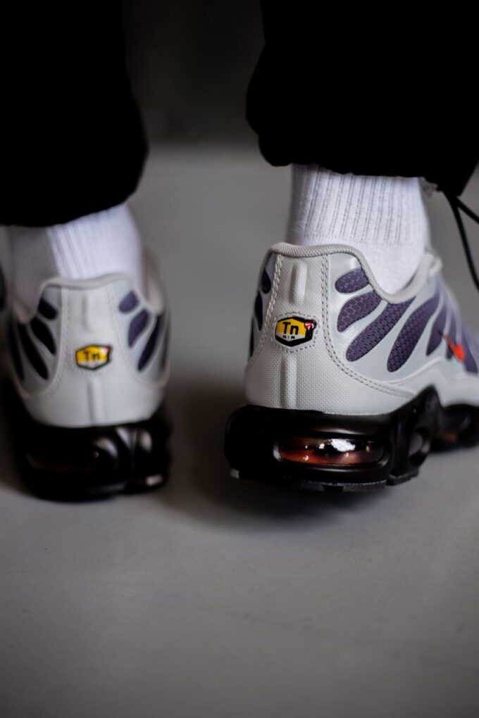 Nike Air Max Plus TN Grey/Black/Red - Зображення 6