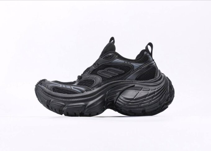 Balenciaga 10XL Black