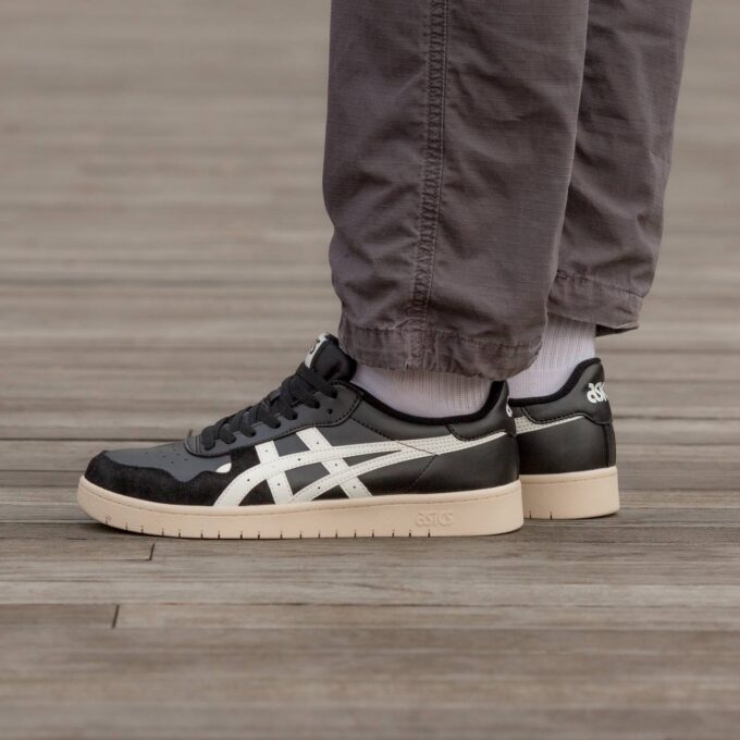 Asics Black\Beige