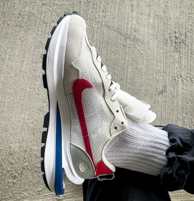 Nike Sacai Vaporwaffle Sport Fuchsia Game Royal - Зображення 8