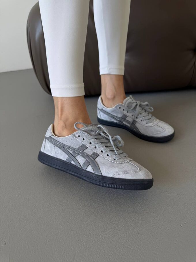 Asics Onitsuka Tiger Full Grey